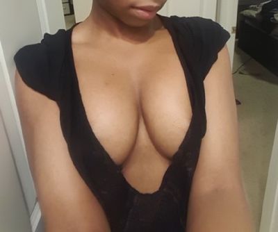 Available Now Escort 